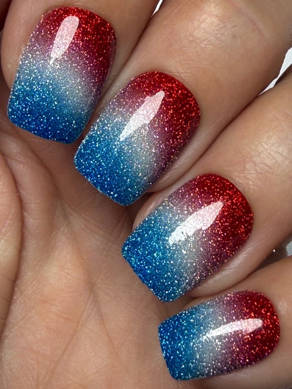 Patriotic Acrylic Glitter Ombre Press-On Nails – Red to Blue Gradient